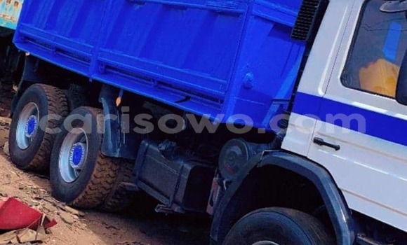 Buy Used Scania R420 Blue Truck in Cotonou in Benign Buy Used Scania R420 Blue Truck in Cotonou in Benign
