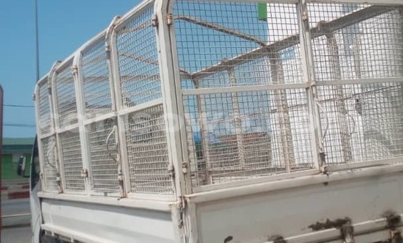 Acheter Occasion Utilitaire Toyota Dyna Blanc à Cotonou, Benin Acheter Occasion Utilitaire Toyota Dyna Blanc à Cotonou, Benin