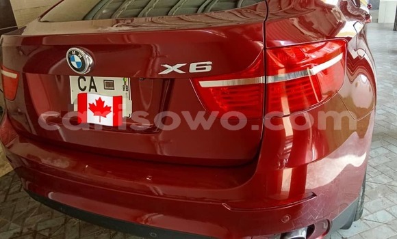 Acheter Occasion Voiture BMW X6 Rouge à Cotonou, Benin Acheter Occasion Voiture BMW X6 Rouge à Cotonou, Benin