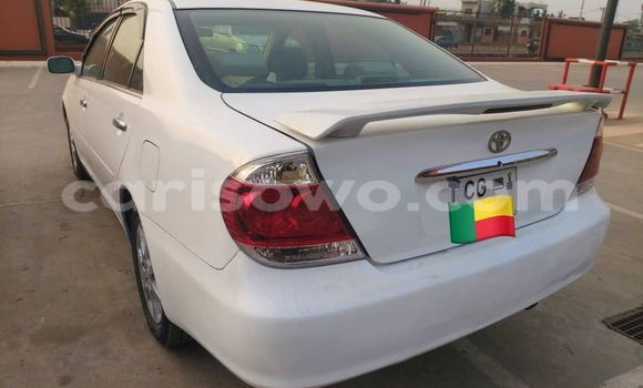 Buy Used Toyota Camry White Car in Cotonou in Benign