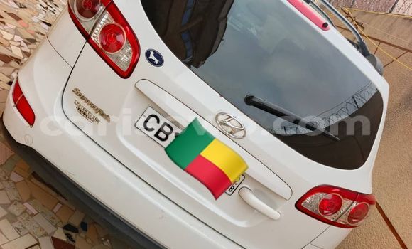 Sayi Na hannu Hyundai Santa Fe White Mota in Cotonou a Benin Sayi Na hannu Hyundai Santa Fe White Mota in Cotonou a Benin