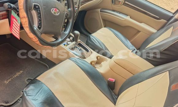 Sayi Na hannu Hyundai Santa Fe White Mota in Cotonou a Benin Sayi Na hannu Hyundai Santa Fe White Mota in Cotonou a Benin