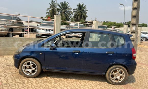 Buy Used Toyota Matrix Blue Car in Cotonou in Benign