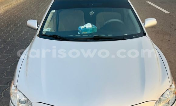 Sayi Na hannu Toyota Camry Azurfa Mota in Cotonou a Benin Sayi Na hannu Toyota Camry Azurfa Mota in Cotonou a Benin