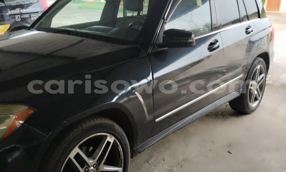 Sayi Na hannu Mercedes-Benz GLK–Class Blue Mota in Cotonou a Benin Sayi Na hannu Mercedes-Benz GLK–Class Blue Mota in Cotonou a Benin