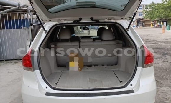 Sayi Na hannu Toyota Venza White Mota in Cotonou a Benin Sayi Na hannu Toyota Venza White Mota in Cotonou a Benin
