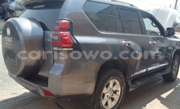 Sayi Na hannu Toyota Prado Black Mota in Cotonou a Benin Sayi Na hannu Toyota Prado Black Mota in Cotonou a Benin