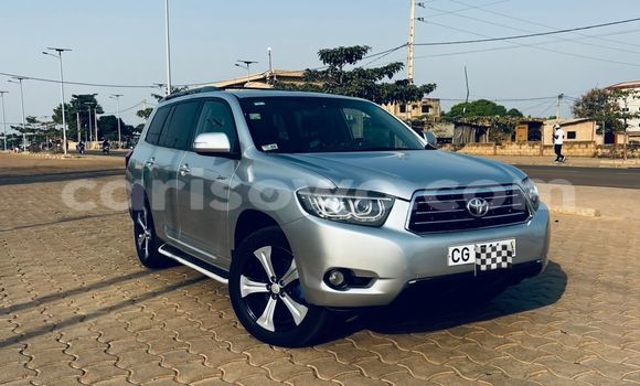 Buy Used Toyota Highlander Silver Car in Cotonou in Benign Buy Used Toyota Highlander Silver Car in Cotonou in Benign