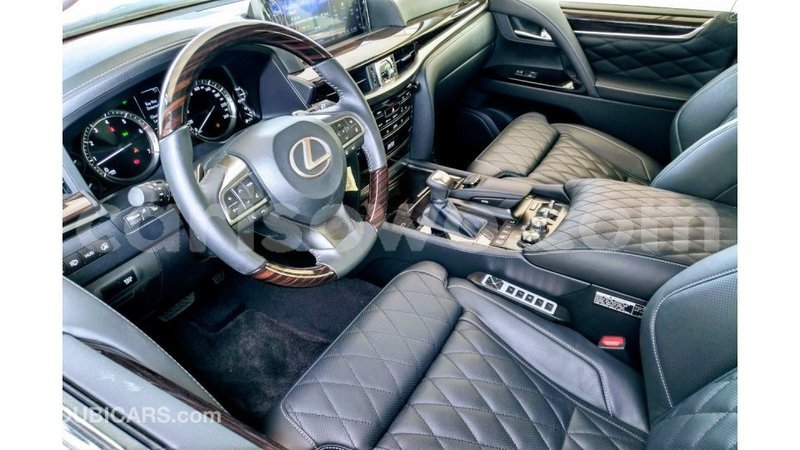 Big with watermark 5be65e72 8380 4dee a9ef c76134df2f06