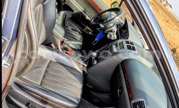 Acheter Occasion Voiture Peugeot 407 Gris à Cotonou, Benin Acheter Occasion Voiture Peugeot 407 Gris à Cotonou, Benin