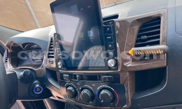 Sayi Na hannu Toyota Hilux Black Mota in Cotonou a Benin Sayi Na hannu Toyota Hilux Black Mota in Cotonou a Benin