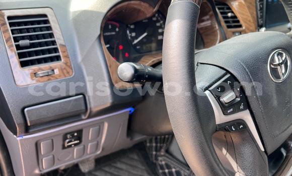 Sayi Na hannu Toyota Hilux Black Mota in Cotonou a Benin Sayi Na hannu Toyota Hilux Black Mota in Cotonou a Benin