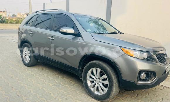 Acheter Occasion Voiture Kia Sorento Gris à Cotonou, Benin Acheter Occasion Voiture Kia Sorento Gris à Cotonou, Benin