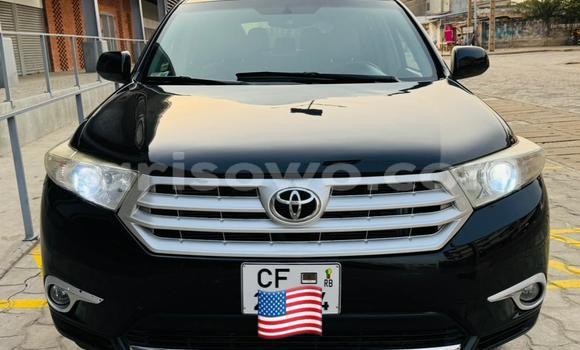 Buy Used Toyota Highlander Black Car in Abomey Calavi in Benign