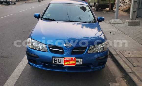 Sayi Na hannu Nissan Almera Blue Mota in Cotonou a Benin Sayi Na hannu Nissan Almera Blue Mota in Cotonou a Benin