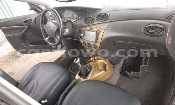 Acheter Occasion Voiture Ford Focus Gris à Cotonou, Benin Acheter Occasion Voiture Ford Focus Gris à Cotonou, Benin