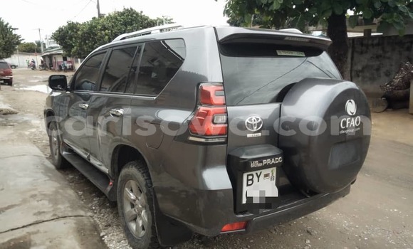 Ra Àlòkù Toyota Prado Black Ọkọ̀ in Cotonou ni Benin