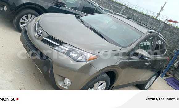 Sayi Na hannu Toyota RAV4 Sauran Mota in Cotonou a Benin