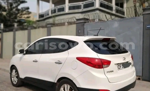 Buy Used Hyundai Tucson White Car in Cotonou in Benign Buy Used Hyundai Tucson White Car in Cotonou in Benign