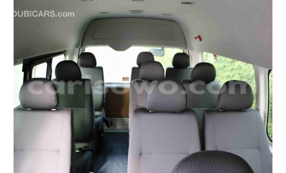Sayi Imported Toyota Hiace White Mota in Import - Dubai a Benin Sayi Imported Toyota Hiace White Mota in Import - Dubai a Benin