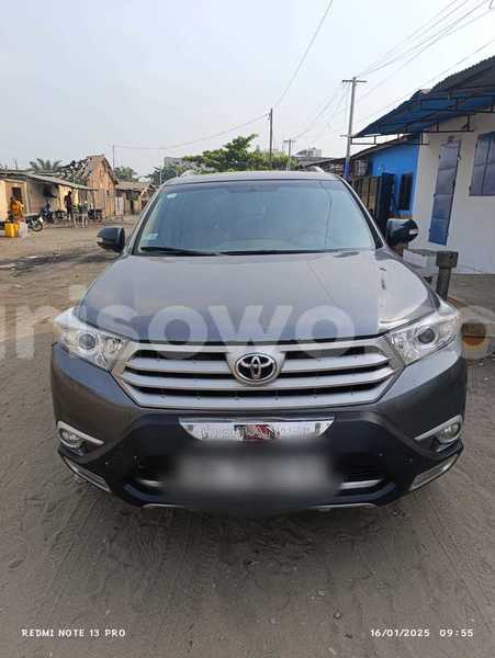 Big with watermark toyota highlander benin cotonou 22319