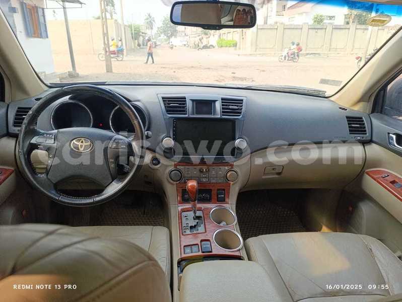 Big with watermark toyota highlander benin cotonou 22319