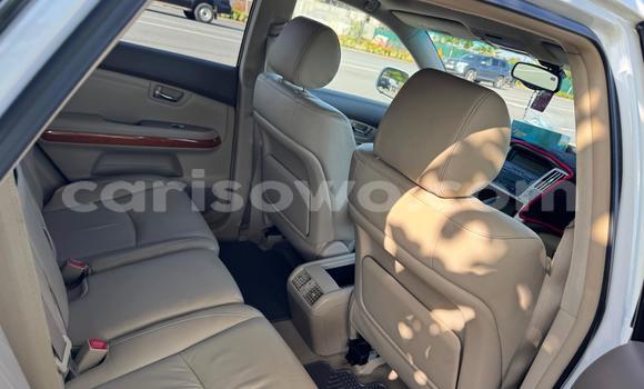 Acheter Neuf Voiture Lexus RX 330 Blanc à Cotonou, Benin Acheter Neuf Voiture Lexus RX 330 Blanc à Cotonou, Benin