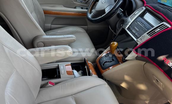 Acheter Neuf Voiture Lexus RX 330 Blanc à Cotonou, Benin Acheter Neuf Voiture Lexus RX 330 Blanc à Cotonou, Benin