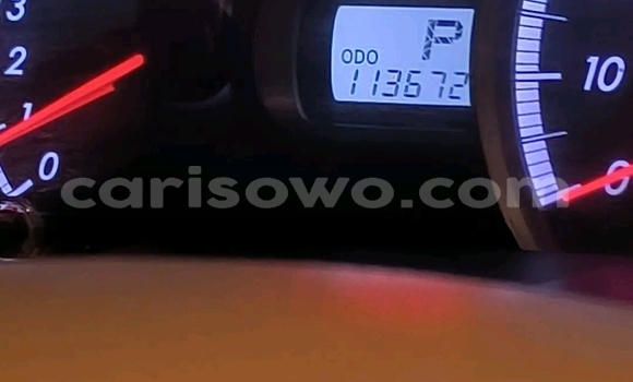 Acheter Occasion Voiture Toyota Sienna Gris à Abomey Calavi, Benin Acheter Occasion Voiture Toyota Sienna Gris à Abomey Calavi, Benin