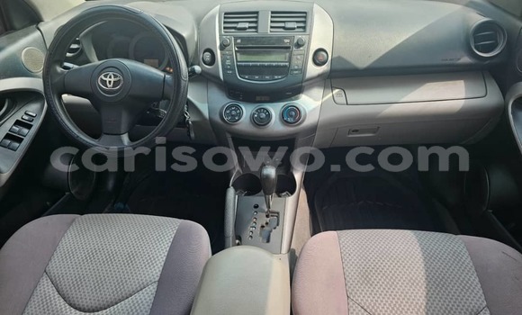 Acheter Occasion Voiture Toyota RAV4 Blanc à Abomey Calavi, Benin Acheter Occasion Voiture Toyota RAV4 Blanc à Abomey Calavi, Benin