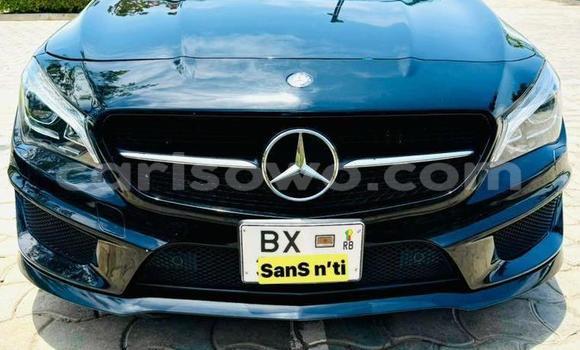 Acheter Occasion Voiture Mercedes-Benz CLA-klasse Noir à Cotonou, Benin Acheter Occasion Voiture Mercedes-Benz CLA-klasse Noir à Cotonou, Benin