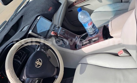 Acheter Occasion Voiture Toyota Venza Blanc à Abomey Calavi, Benin