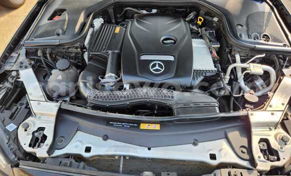 Acheter Occasion Voiture Mercedes-Benz E–Class Noir à Cotonou, Benin Acheter Occasion Voiture Mercedes-Benz E–Class Noir à Cotonou, Benin