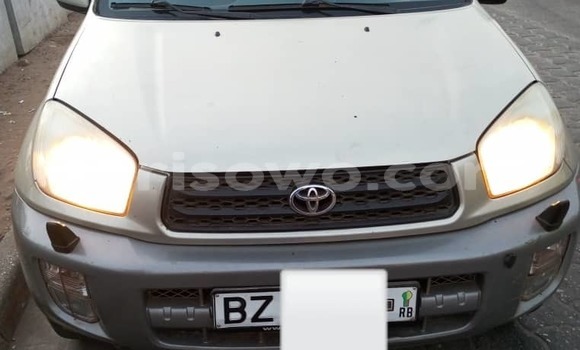 Ra Àlòkù Toyota RAV4 Silver Ọkọ̀ in Cotonou ni Benin Ra Àlòkù Toyota RAV4 Silver Ọkọ̀ in Cotonou ni Benin