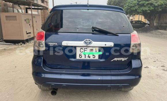 Acheter Occasion Voiture Toyota Matrix Bleu à Cotonou, Benin Acheter Occasion Voiture Toyota Matrix Bleu à Cotonou, Benin