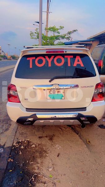 Big with watermark toyota highlander benin cotonou 22370