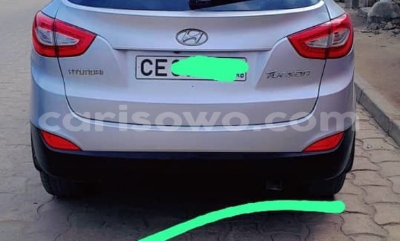 Acheter Occasion Voiture Hyundai Tucson Gris à Cotonou, Benin Acheter Occasion Voiture Hyundai Tucson Gris à Cotonou, Benin