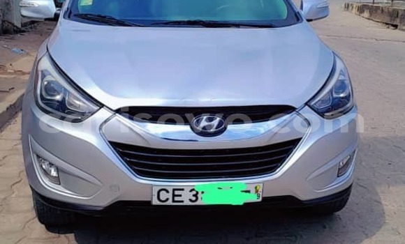 Sayi Na hannu Hyundai Tucson Azurfa Mota in Cotonou a Benin Sayi Na hannu Hyundai Tucson Azurfa Mota in Cotonou a Benin