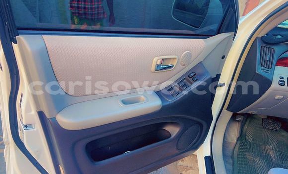 Sayi Na hannu Hyundai Tucson Azurfa Mota in Cotonou a Benin Sayi Na hannu Hyundai Tucson Azurfa Mota in Cotonou a Benin