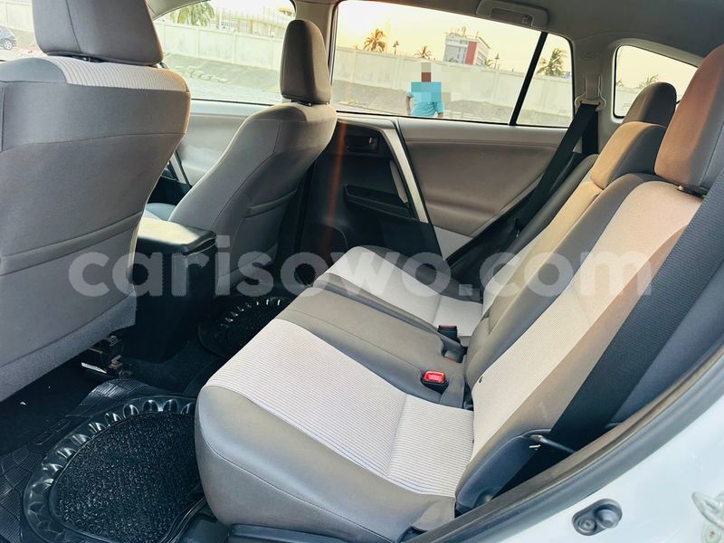 Big with watermark toyota rav4 benin cotonou 22376
