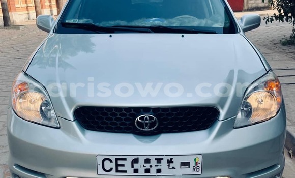 Buy Used Toyota Matrix Silver Car in Abomey Calavi in Benign