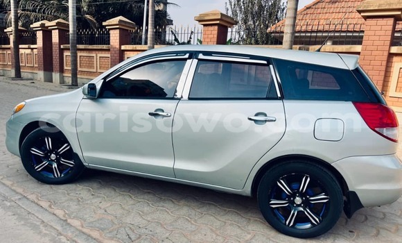 Acheter Occasion Voiture Toyota Matrix Gris à Abomey Calavi, Benin Acheter Occasion Voiture Toyota Matrix Gris à Abomey Calavi, Benin