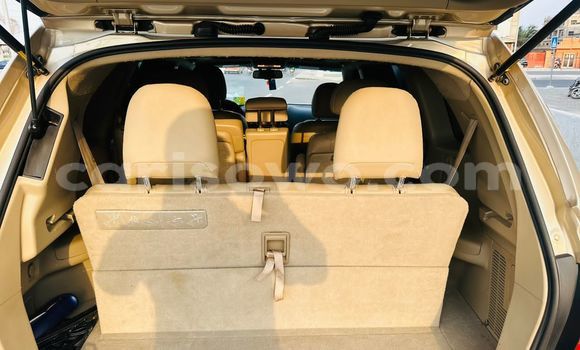 Buy Used Toyota Highlander Other Car in Cotonou in Benign