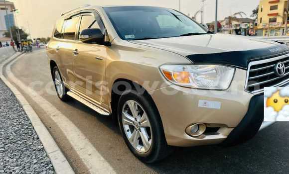 Acheter Occasion Voiture Toyota Highlander Autre à Cotonou, Benin Acheter Occasion Voiture Toyota Highlander Autre à Cotonou, Benin