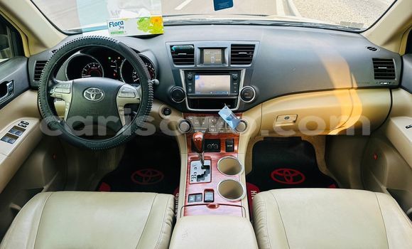 Acheter Occasion Voiture Toyota Highlander Autre à Cotonou, Benin Acheter Occasion Voiture Toyota Highlander Autre à Cotonou, Benin