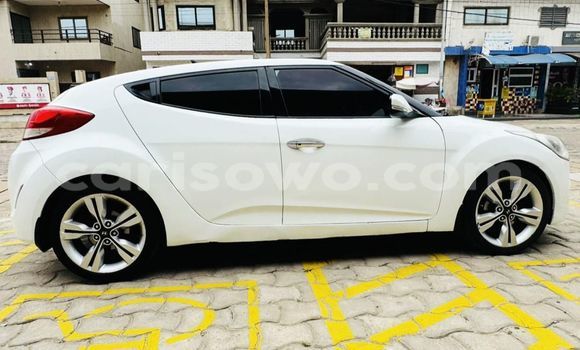 Acheter Occasion Voiture Hyundai Veloster Blanc à Cotonou, Benin Acheter Occasion Voiture Hyundai Veloster Blanc à Cotonou, Benin