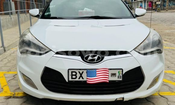 Acheter Occasion Voiture Hyundai Veloster Blanc à Cotonou, Benin Acheter Occasion Voiture Hyundai Veloster Blanc à Cotonou, Benin