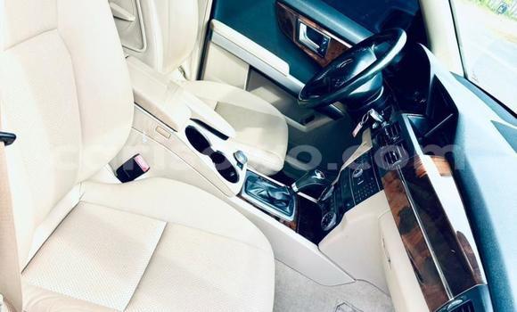 Sayi Na hannu Mercedes-Benz GLK–Class White Mota in Abomey Calavi a Benin Sayi Na hannu Mercedes-Benz GLK–Class White Mota in Abomey Calavi a Benin