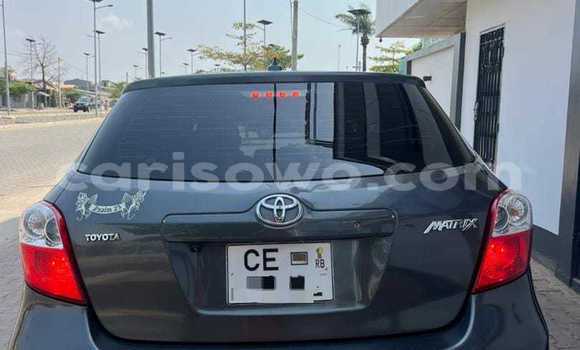 Sayi Na hannu Toyota Matrix Sauran Mota in Natitingou a Benin Sayi Na hannu Toyota Matrix Sauran Mota in Natitingou a Benin