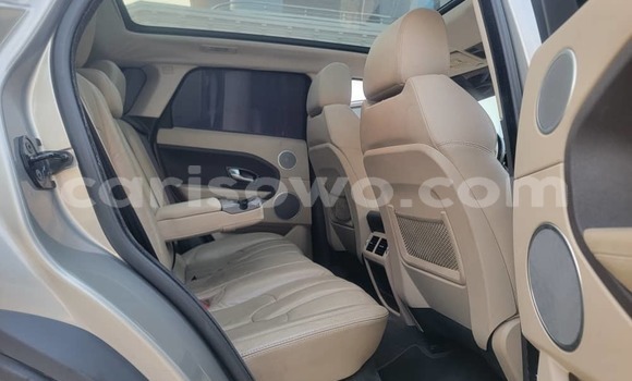 Sayi Na hannu Range Rover Evoque Azurfa Mota in Kandi a Benin Sayi Na hannu Range Rover Evoque Azurfa Mota in Kandi a Benin